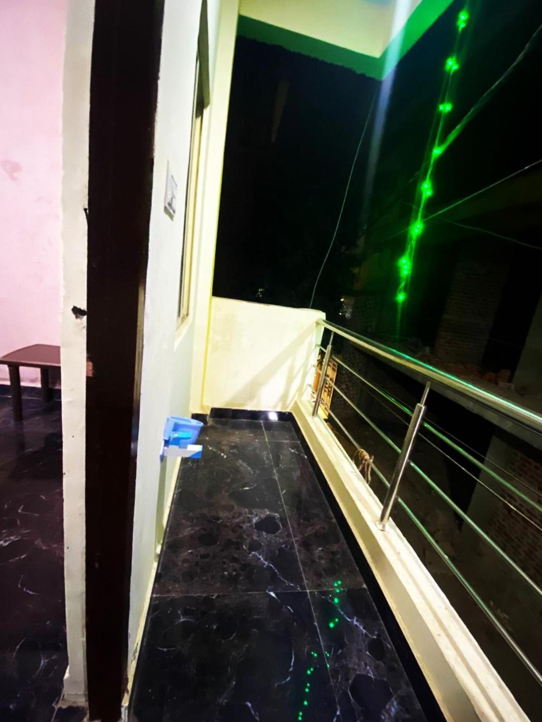 Bssn Guest House 瓜廖尔 外观 照片